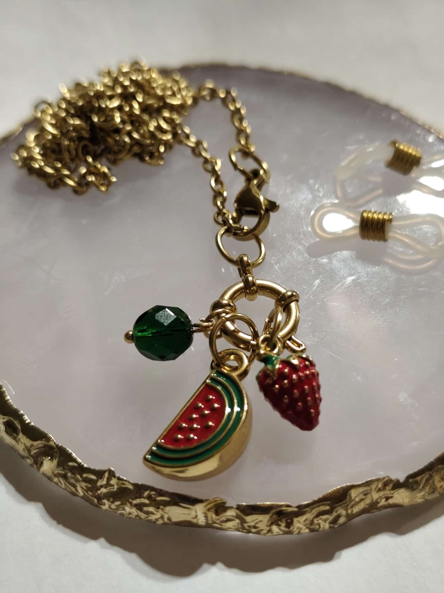 “Summer Bites” – Collana, Choker e Porta-Occhiali in uno